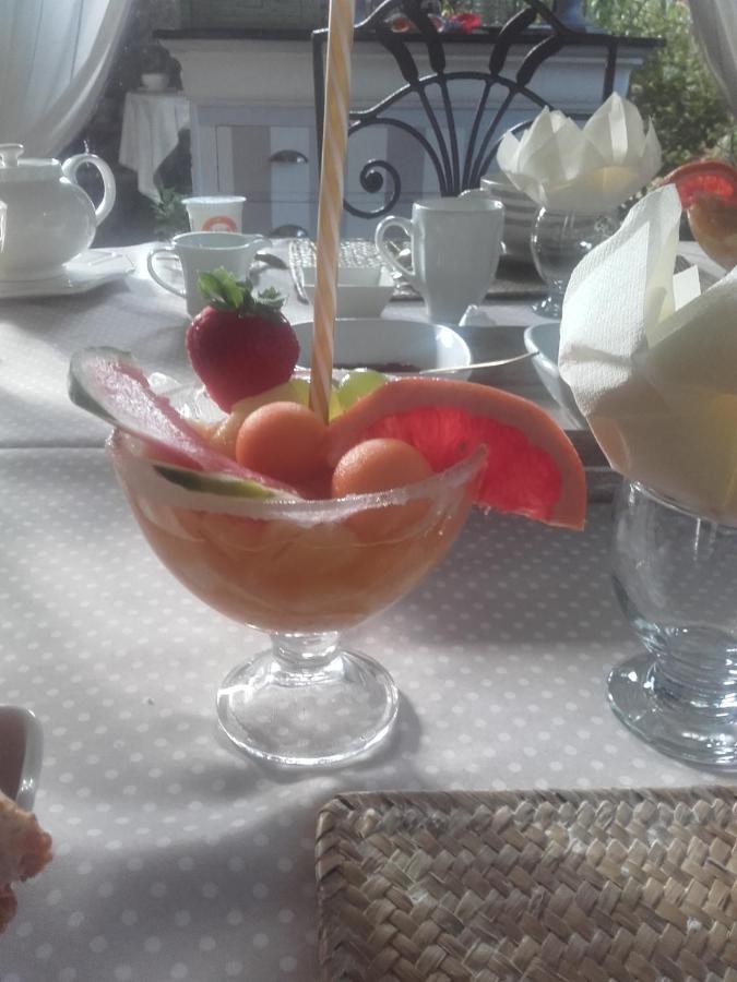 Bed and Breakfast La Caldamente Rieux-de-Pelleport Экстерьер фото